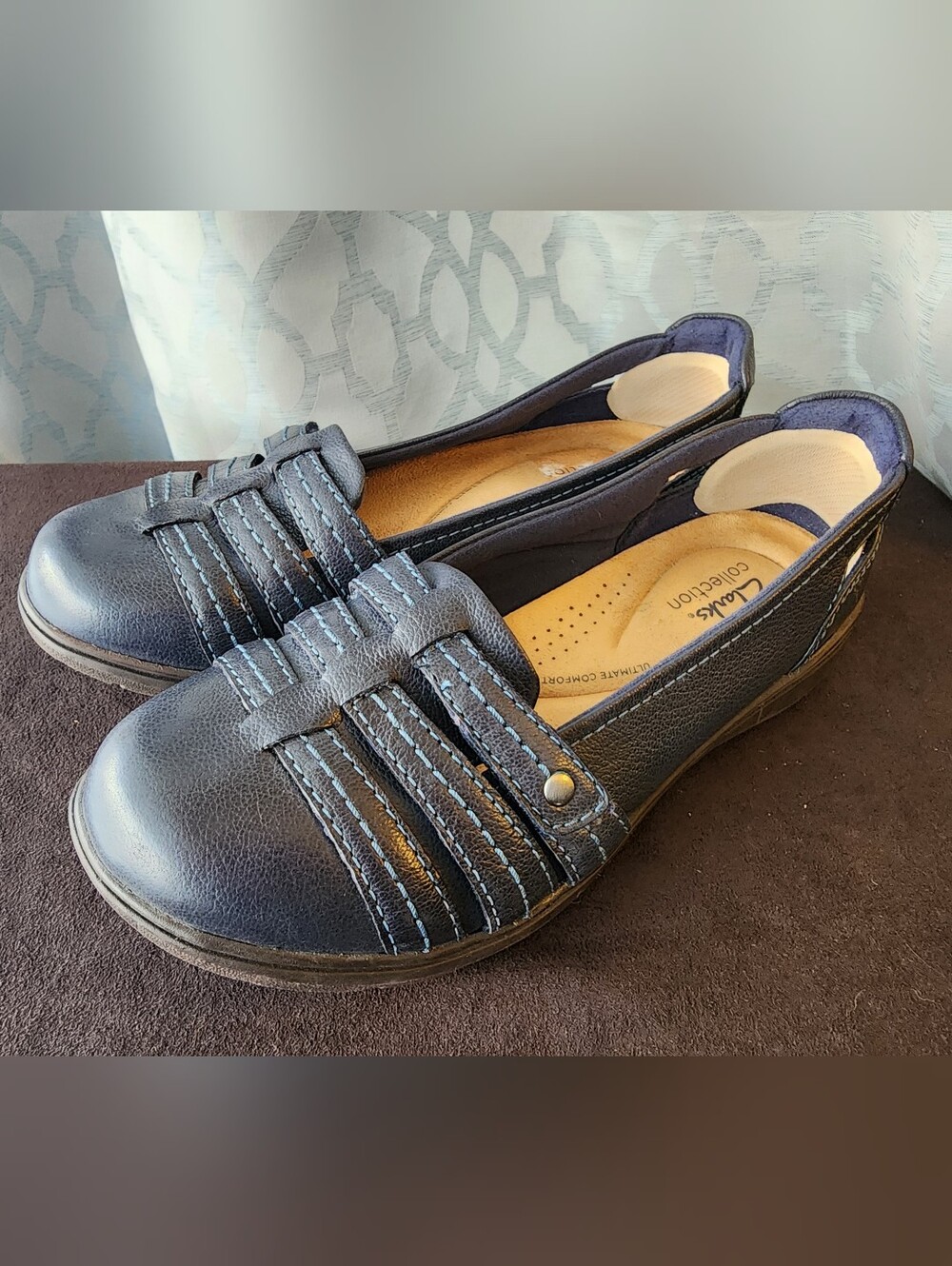 Clarks Carleigh Eliza Navy Leather Slip On Flats Loafers Size 8 1/2 W